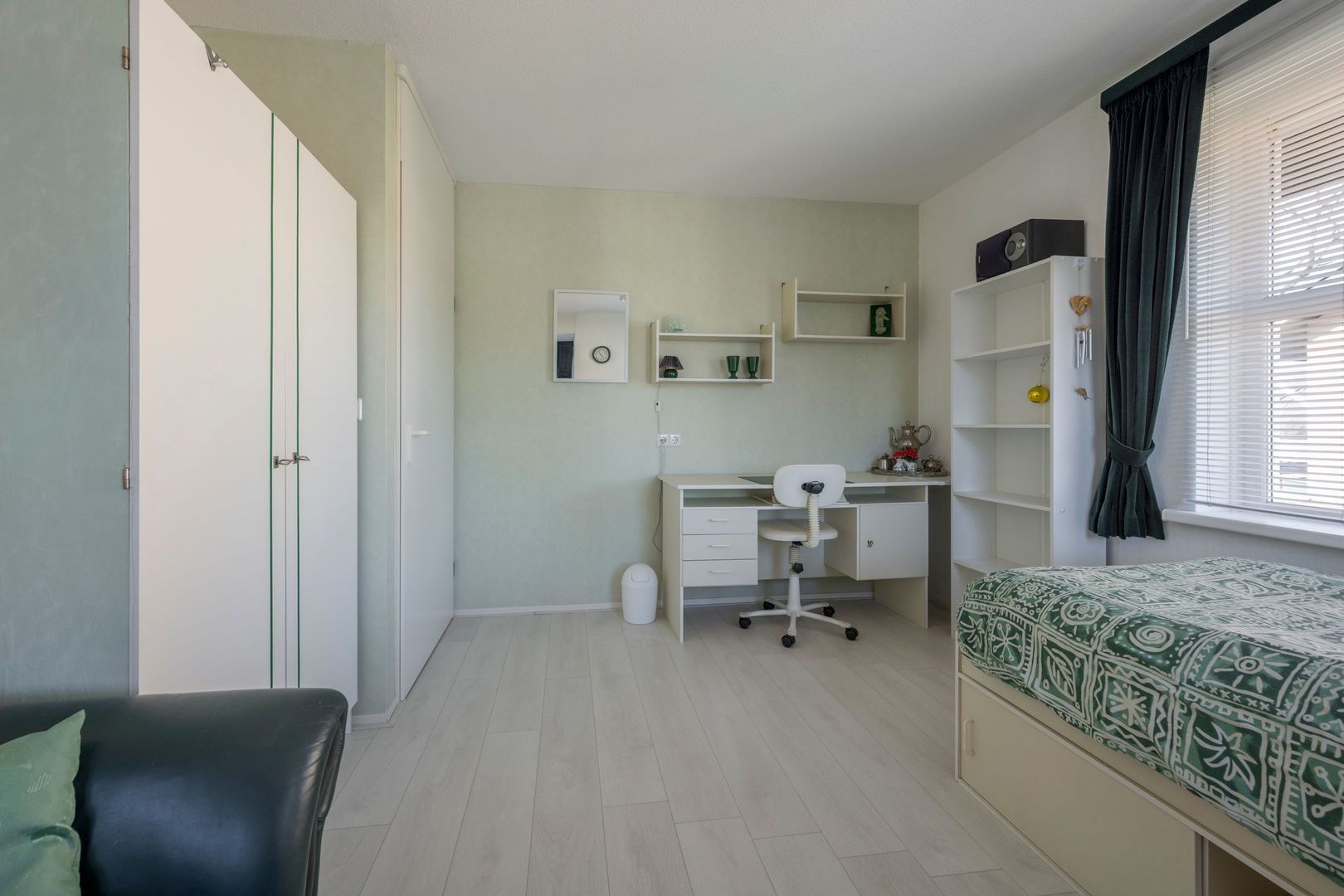 Drie Morgenland 1 b, Nijkerk foto-18