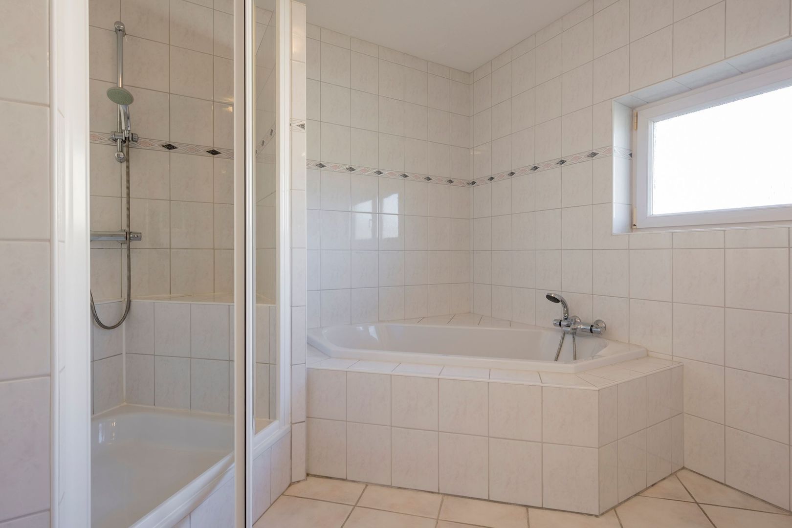 Drie Morgenland 1 b, Nijkerk foto-22