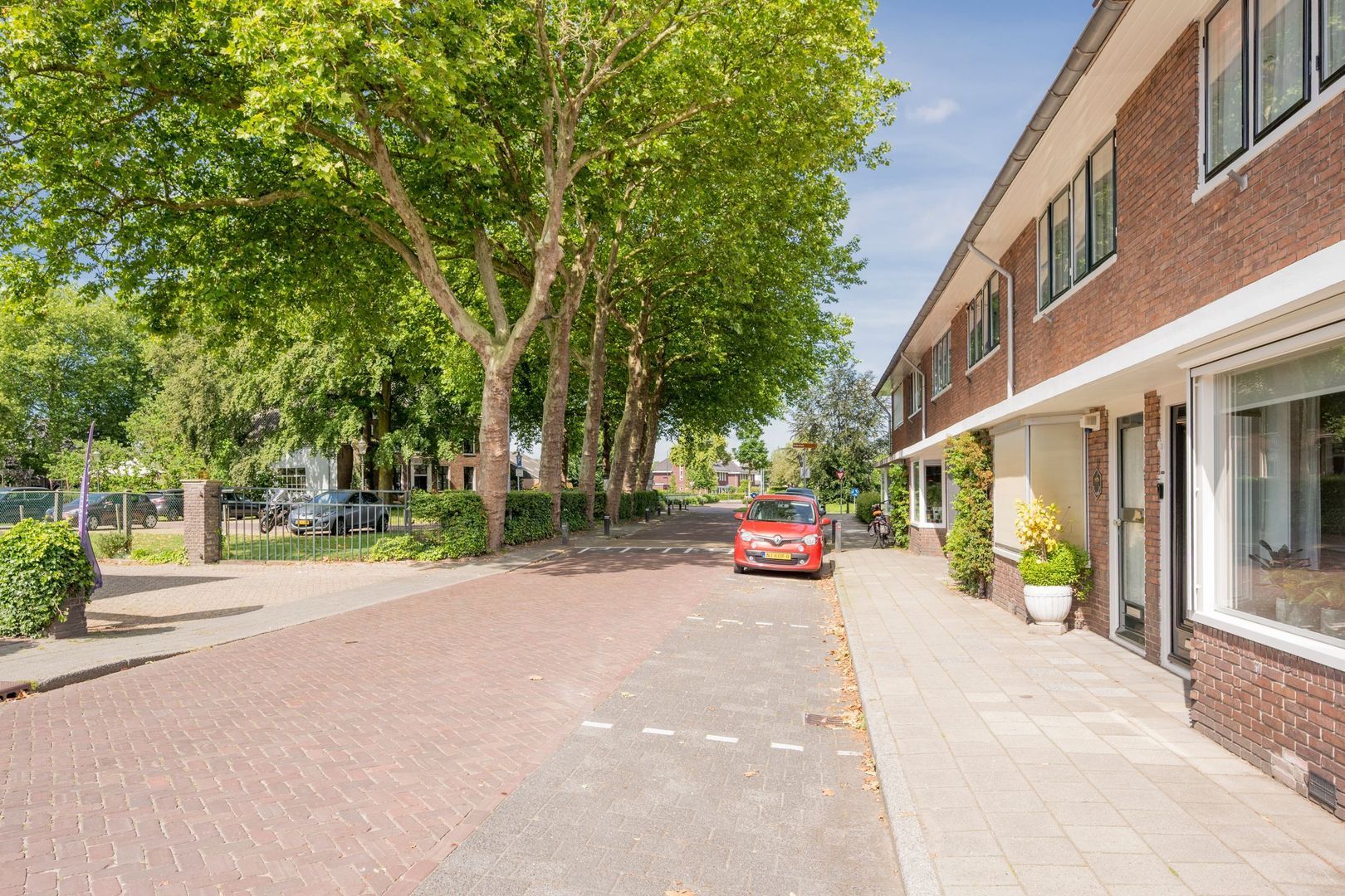 Brink 31, Nijkerk foto-35