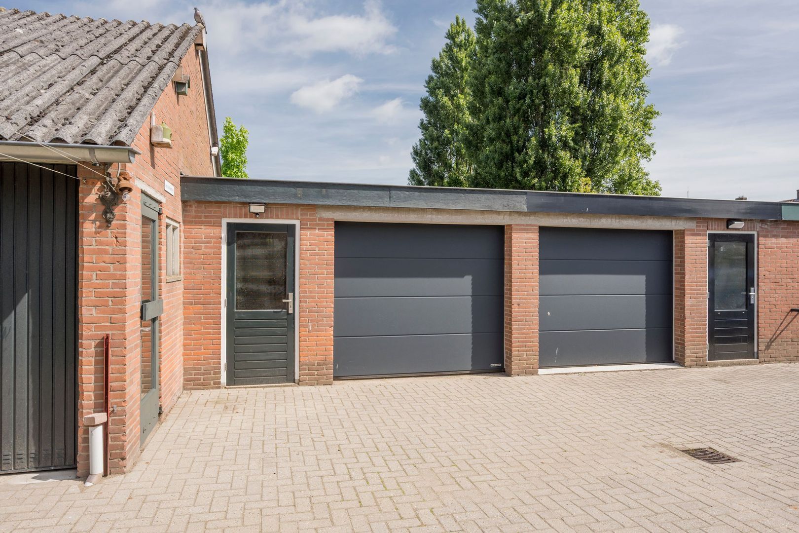 Brink 31, Nijkerk foto-32