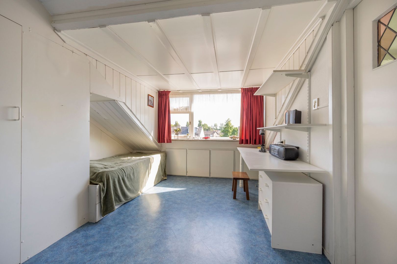 Esdoornlaan 18, Nijkerk foto-24