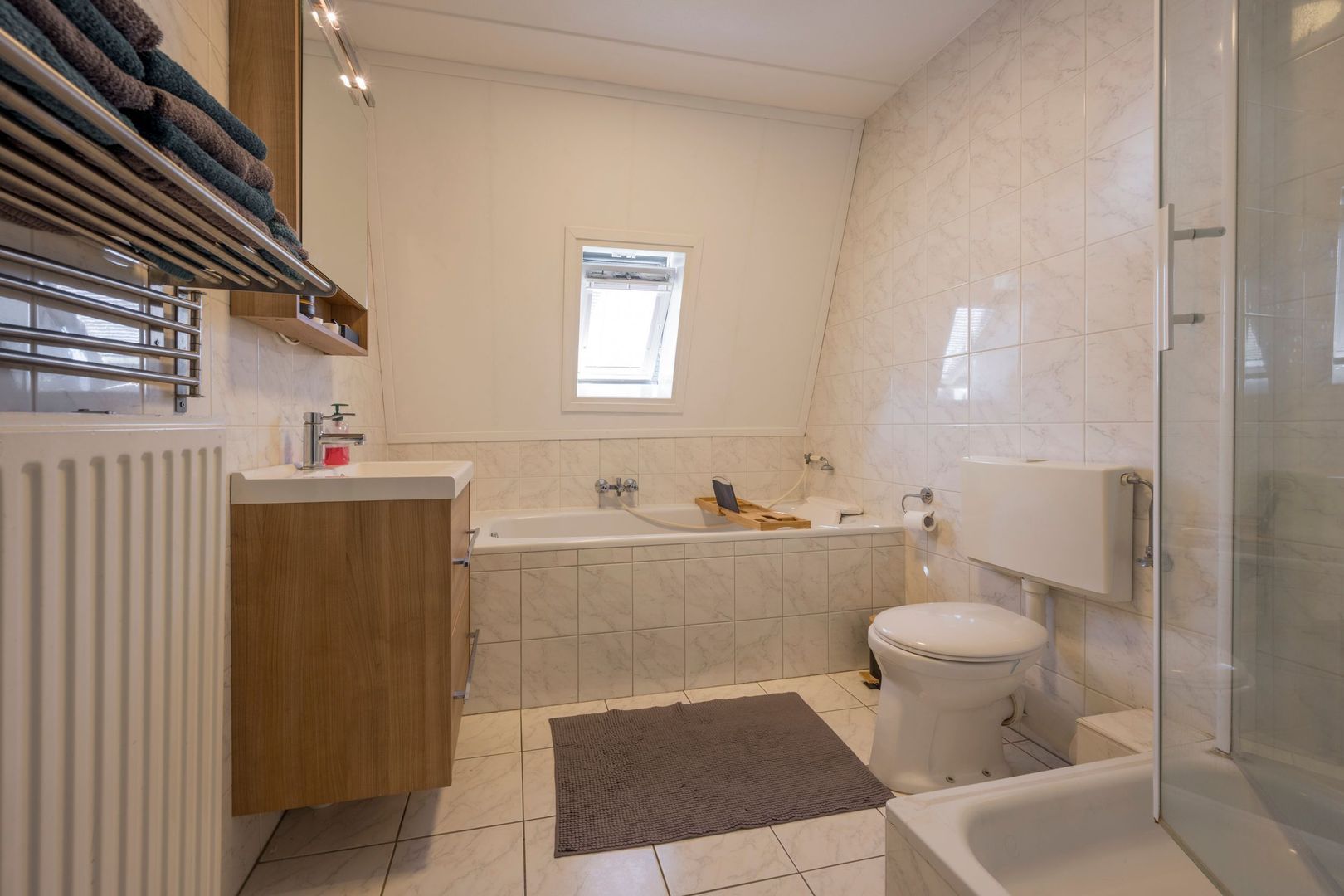 Gentiaan 2, Nijkerk foto-21