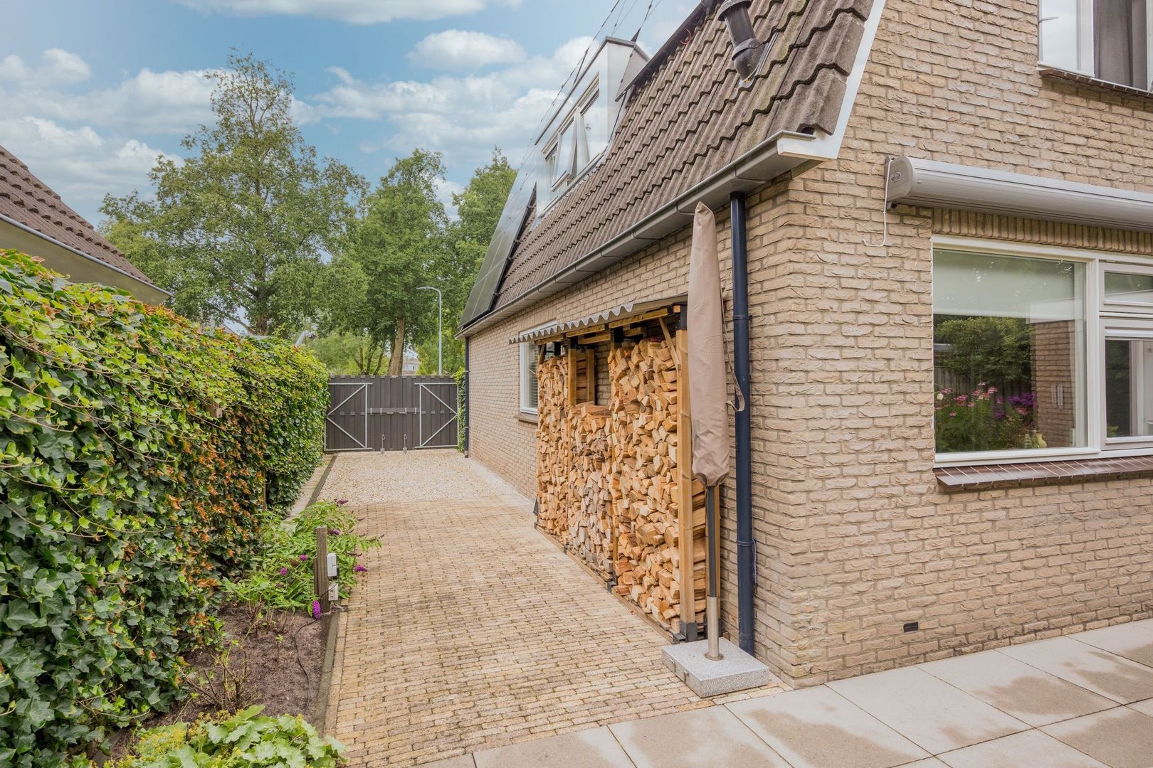 Van Goghlaan 1, Nijkerk foto-37