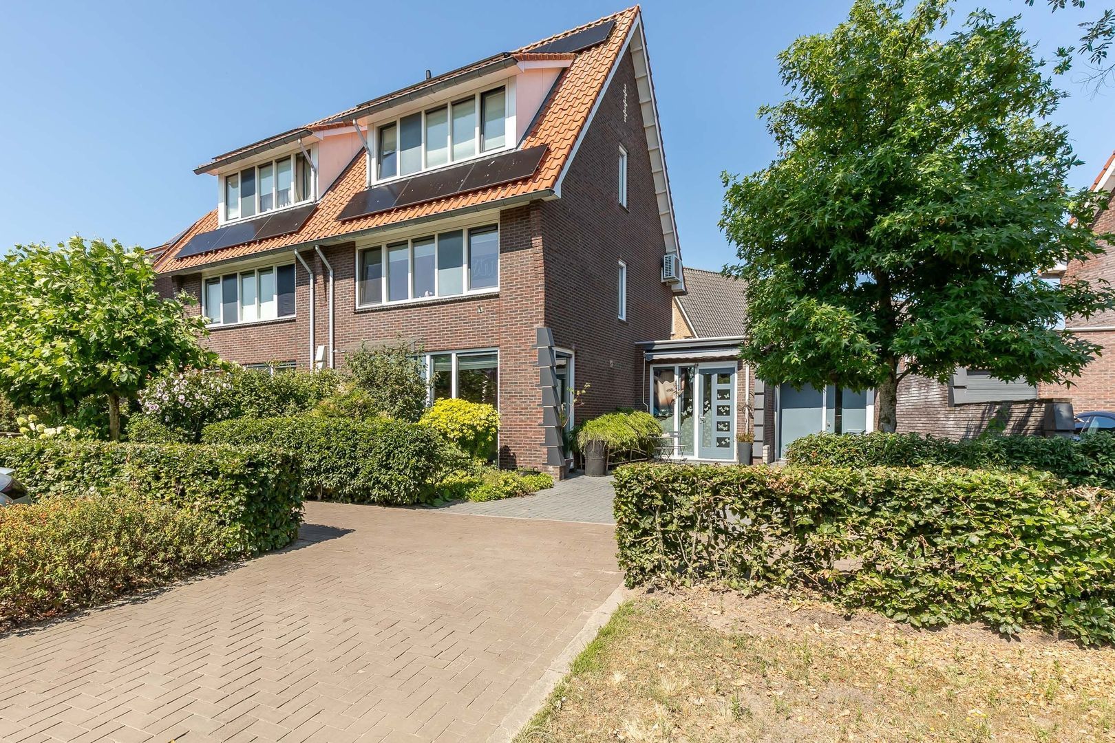 Vlinderlaan 73, Nijkerk foto-0