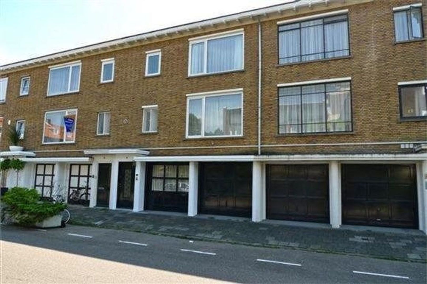 Mimosastraat 24, Den Haag foto-0