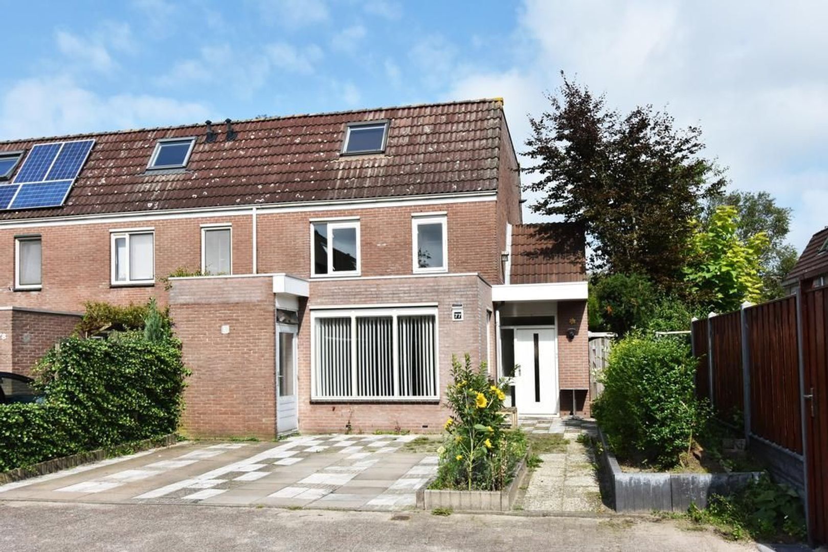Doornenburg 77, Leidschendam foto-0