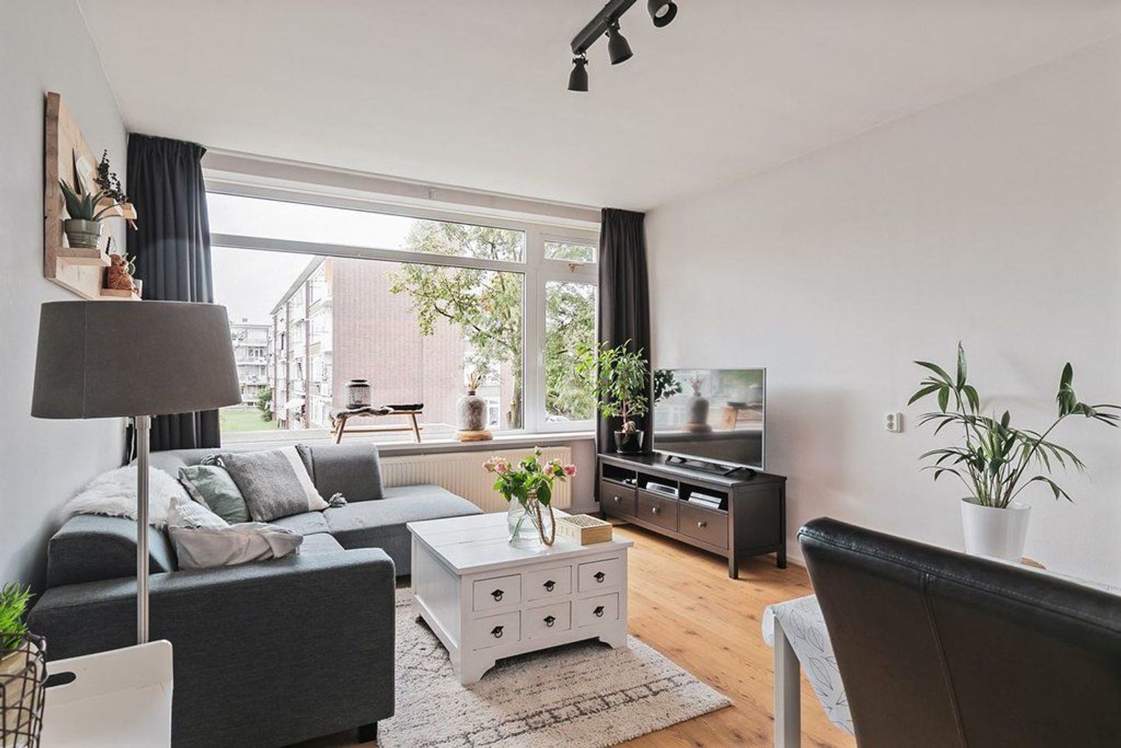 Willem de Nobelaerlaan 26, Voorburg foto-1