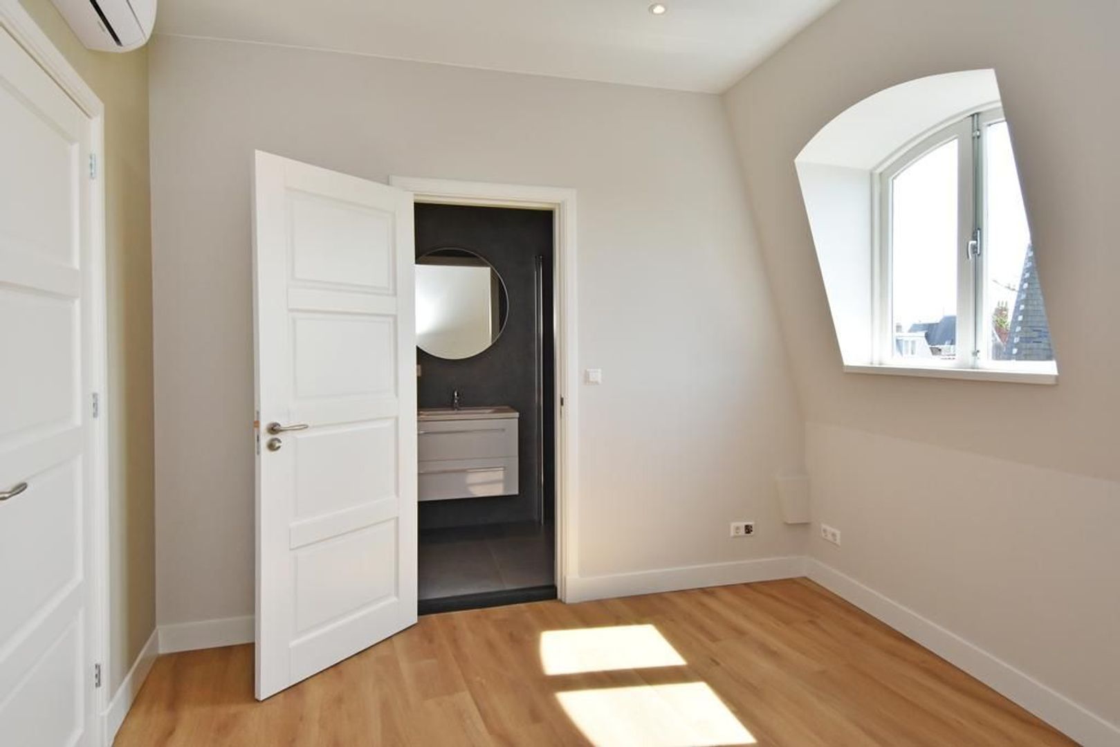 Van Beuningenstraat 49 a, Den Haag foto-27