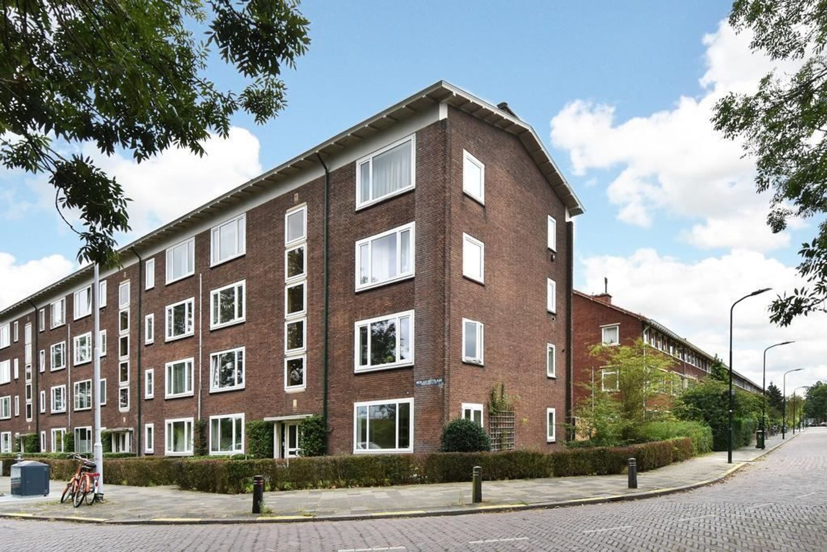 Nicolaas Beetslaan 36, Voorburg foto-0