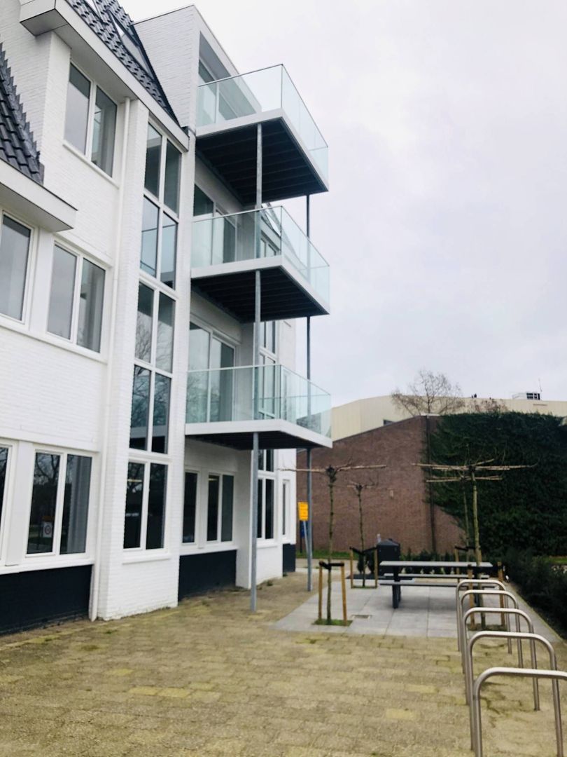 Paardenhoeve, Houten foto-25