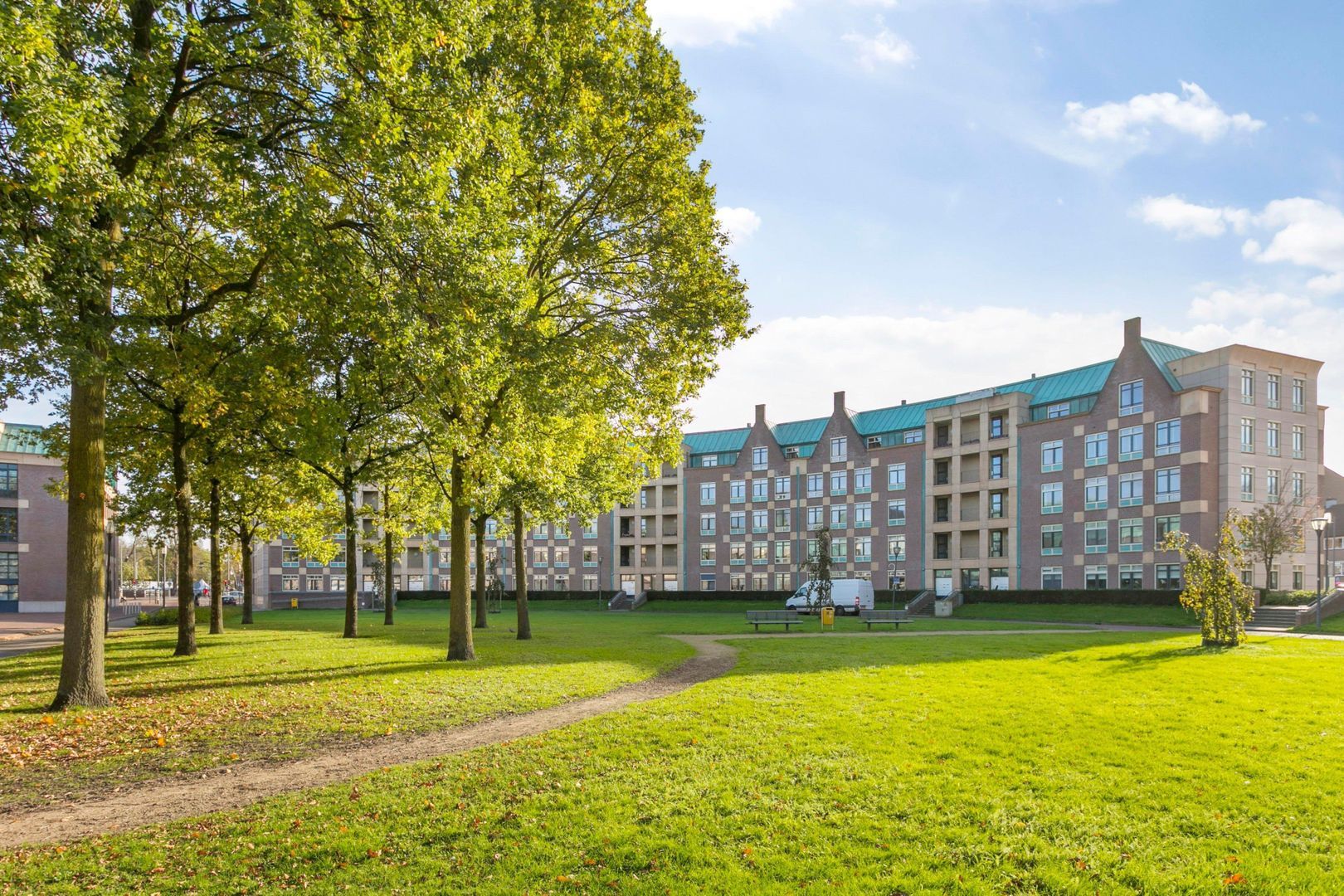 Frans Joseph van Thielpark, Helmond foto-1 blur