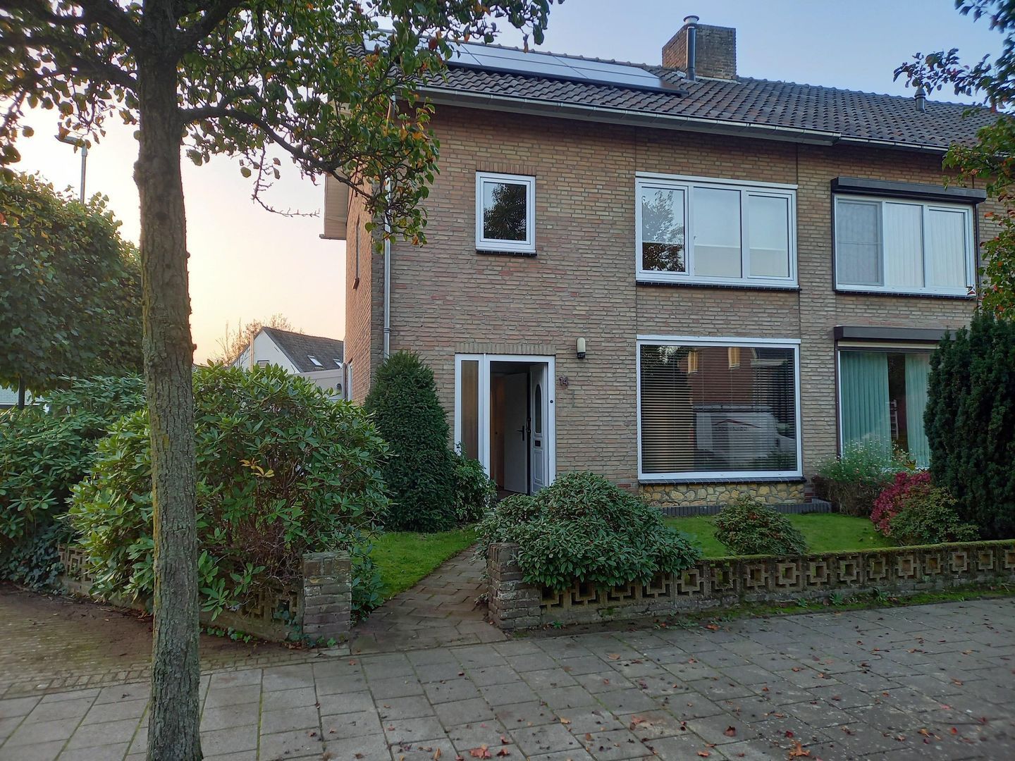 Heistraat, Valkenswaard foto-0 blur