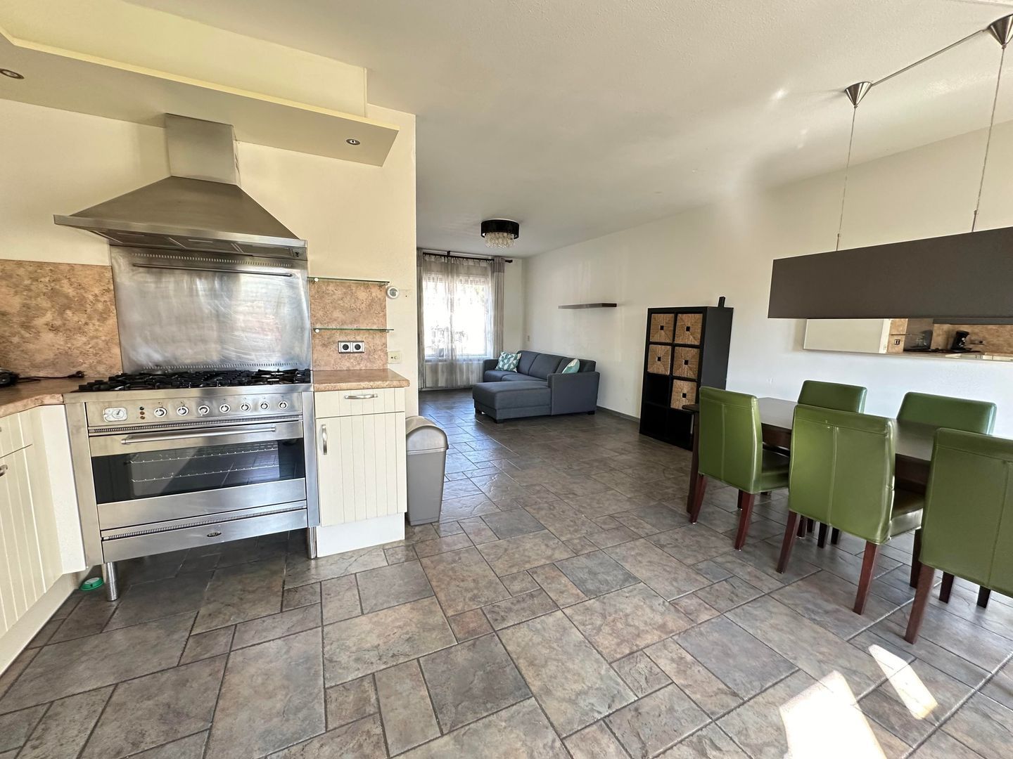 Ridderzaal, Eindhoven foto-6 blur