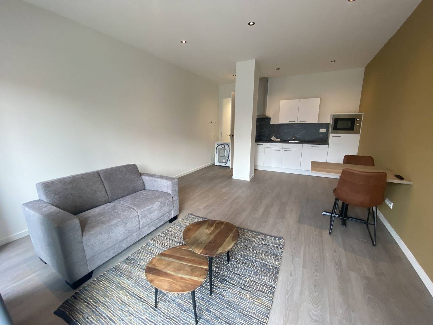 Kruisstraat, Eindhoven foto-1 blur