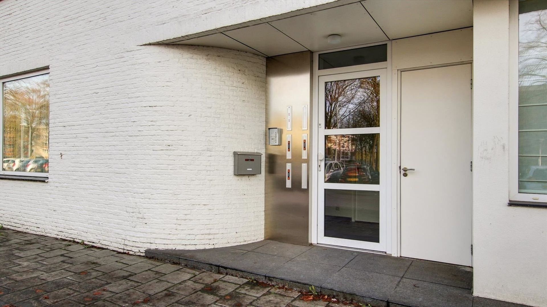 Dr Cuyperslaan, Eindhoven foto-1 blur