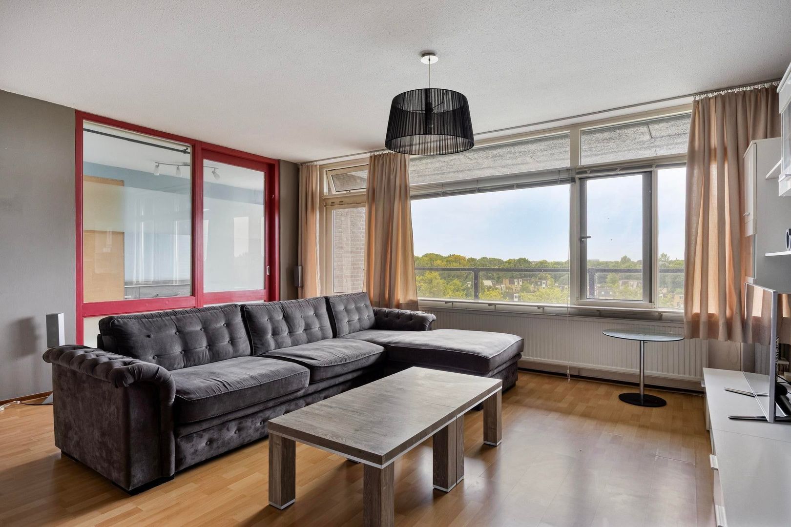 Kastelenplein, Eindhoven foto-1 blur