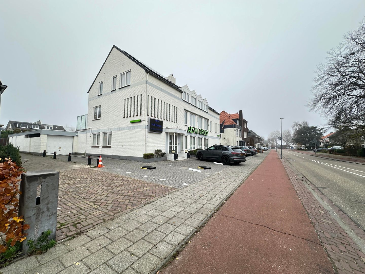 Dorpstraat, Veldhoven foto-0 blur