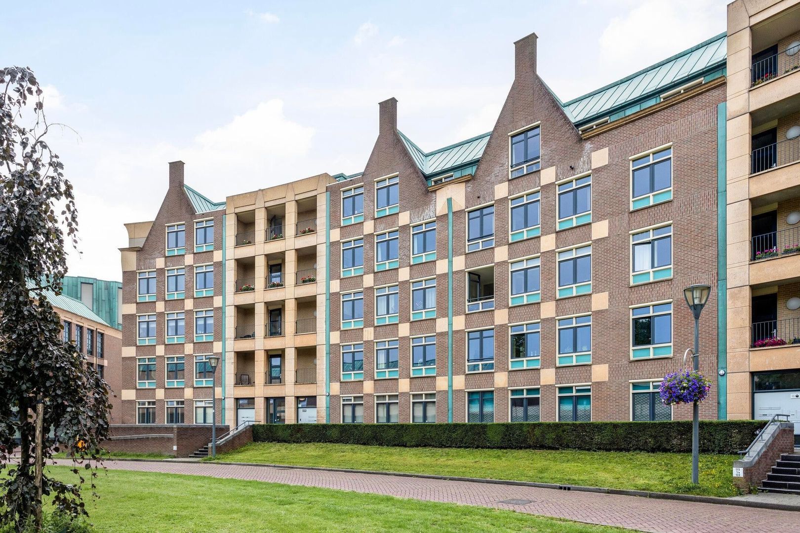 Frans Joseph van Thielpark, Helmond foto-1 blur