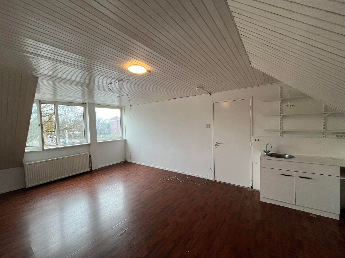 Hobbemastraat, Eindhoven foto-1 blur