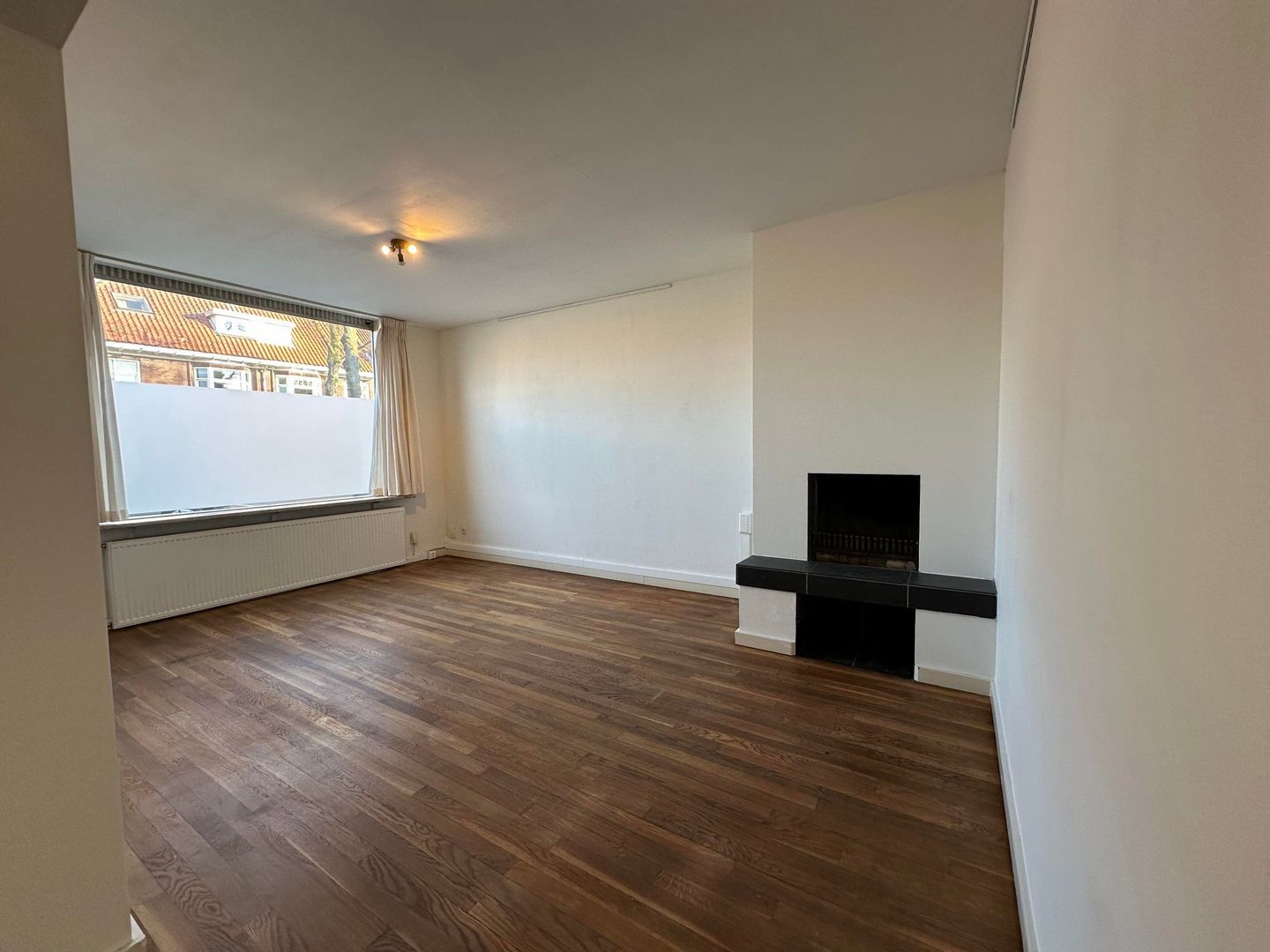 Zeelsterstraat, Eindhoven foto-2 blur