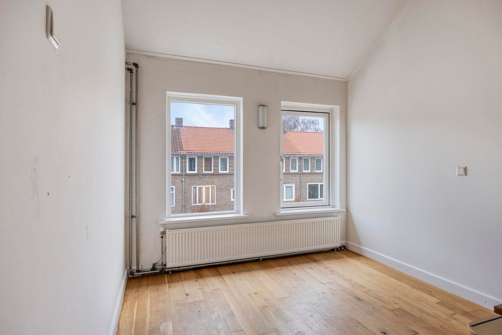 St Adrianusstraat, Eindhoven foto-23 blur