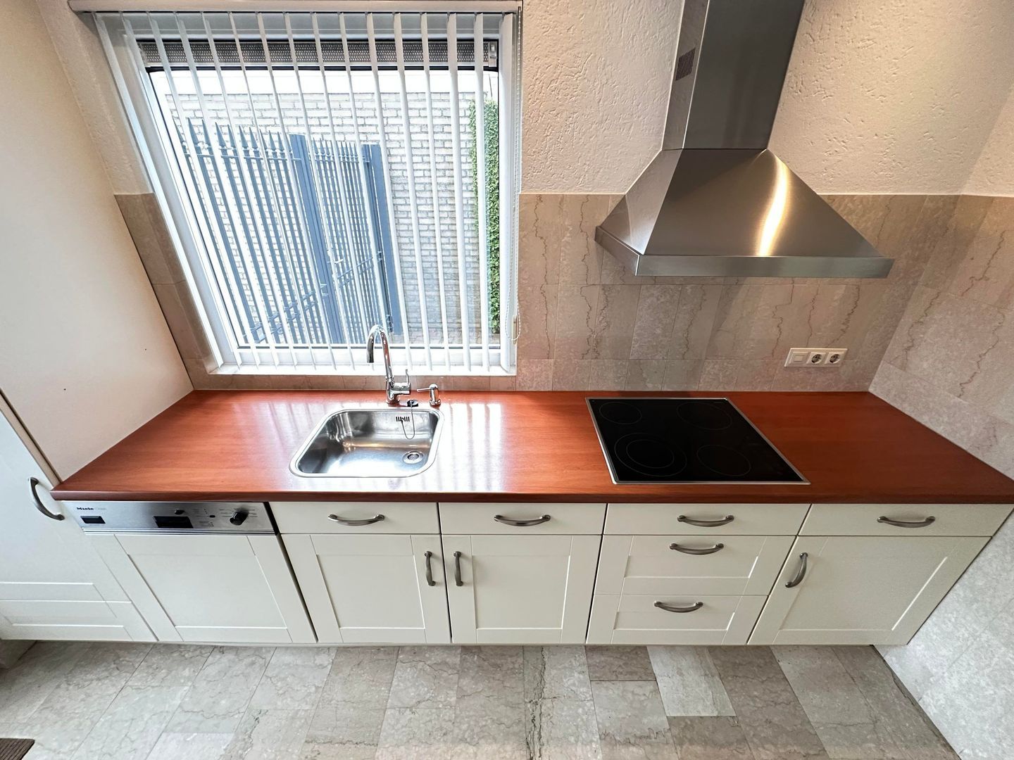 Beatrixstraat, Veldhoven foto-12 blur