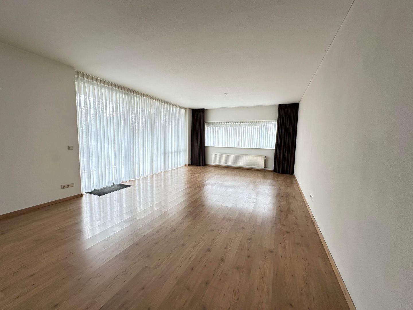 Hugo de Grootplein, Eindhoven foto-2 blur