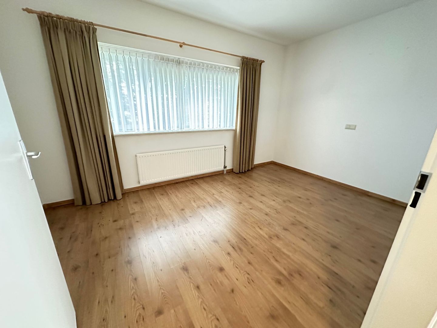 Hugo de Grootplein, Eindhoven foto-8 blur