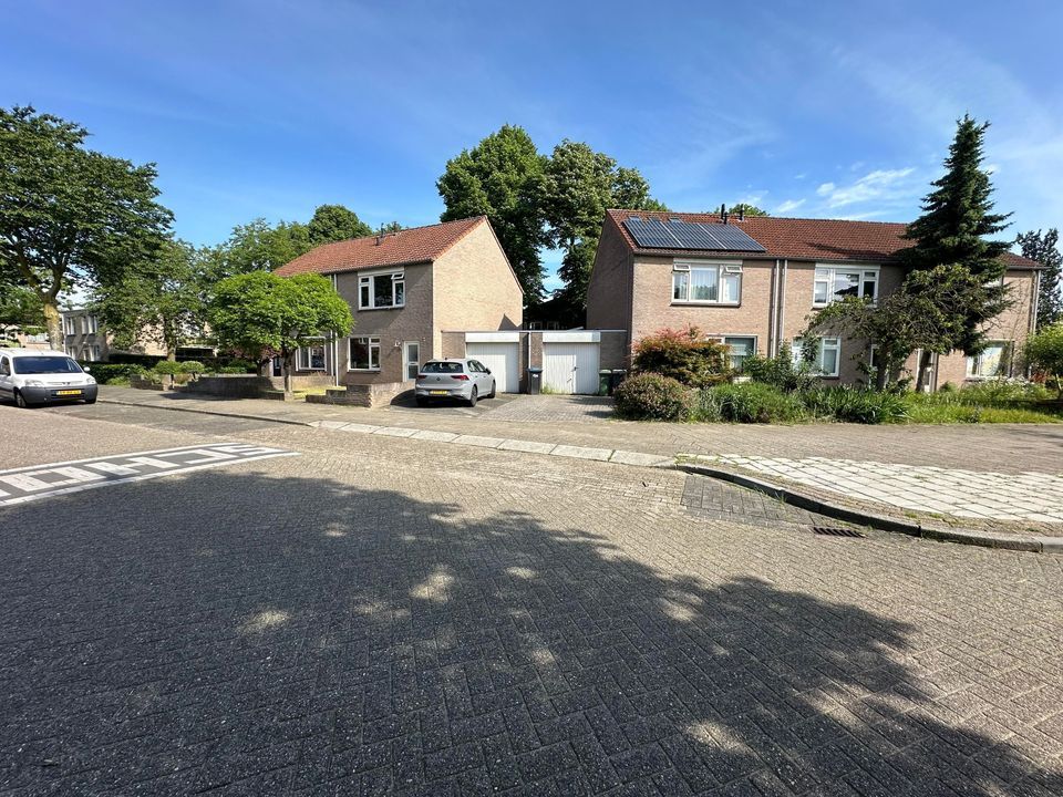 Schouwbroekseweg, Eindhoven blur