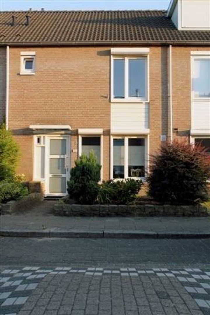 Annie Romein-Verschoorstraat, Eindhoven foto-0 blur