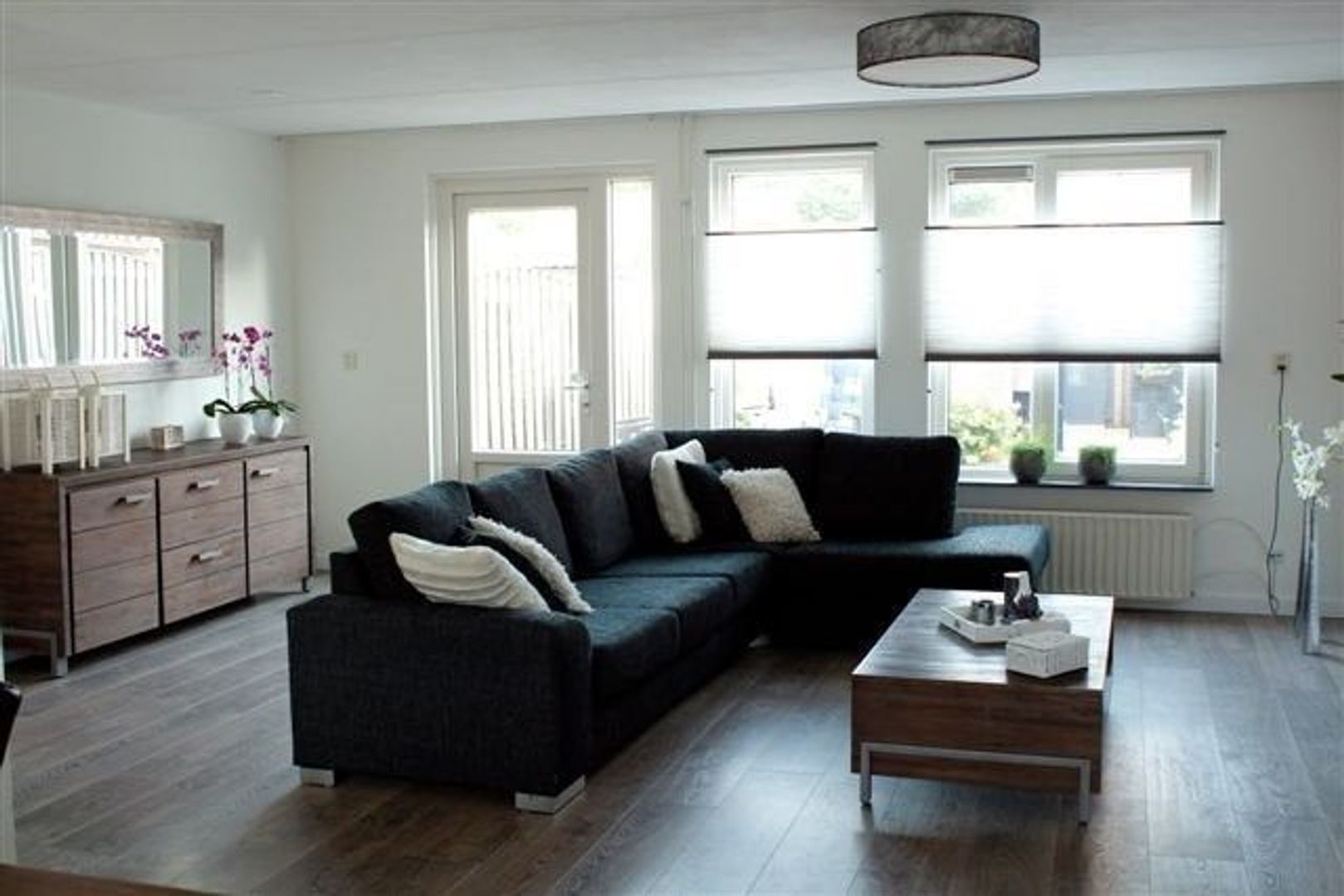 Annie Romein-Verschoorstraat, Eindhoven foto-2 blur