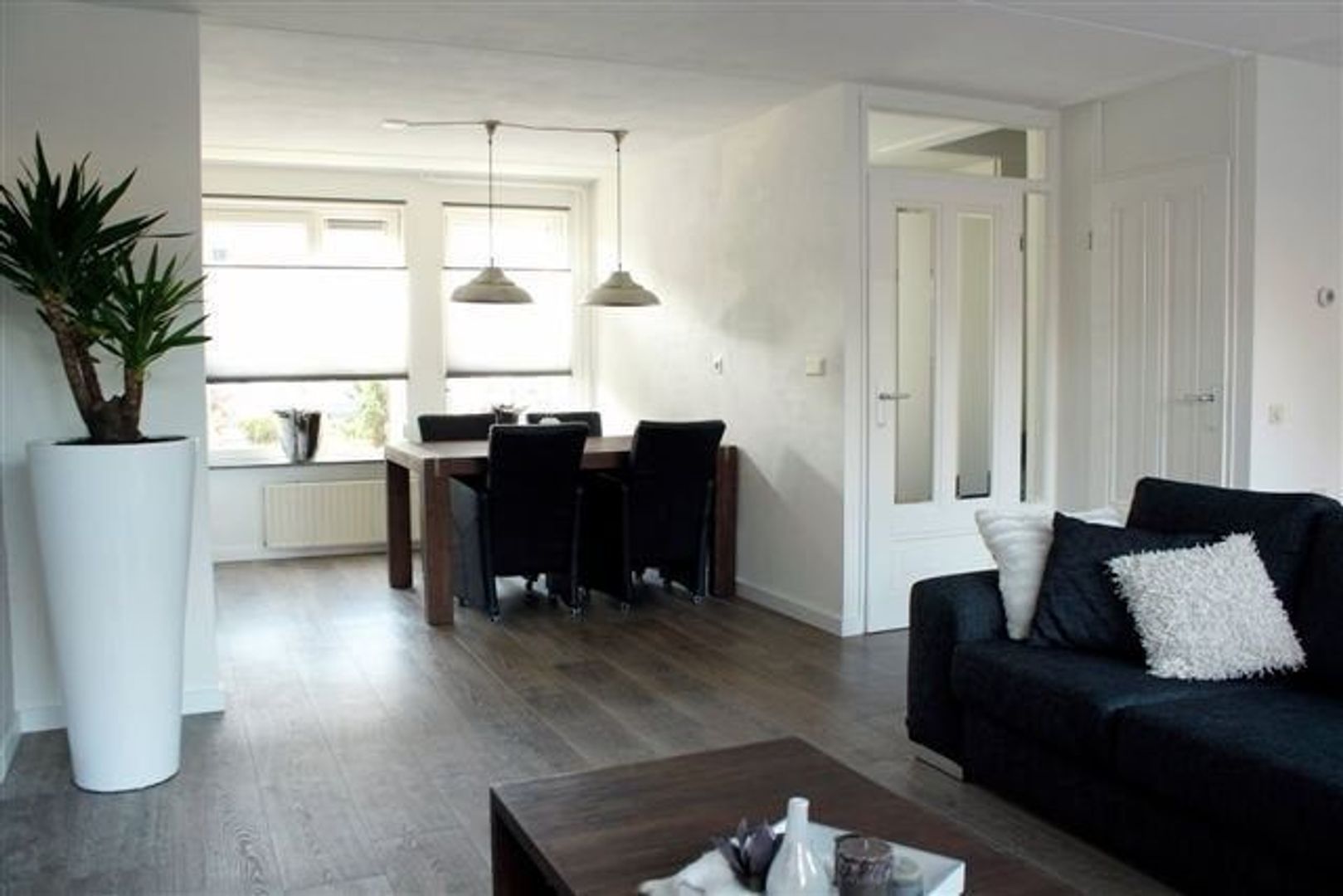 Annie Romein-Verschoorstraat, Eindhoven foto-3 blur