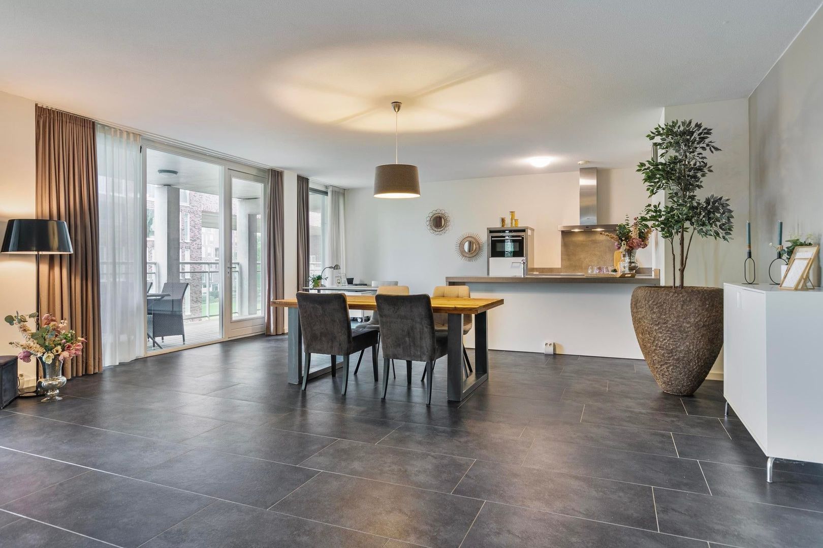 Abdijtuinen, Veldhoven foto-1 blur