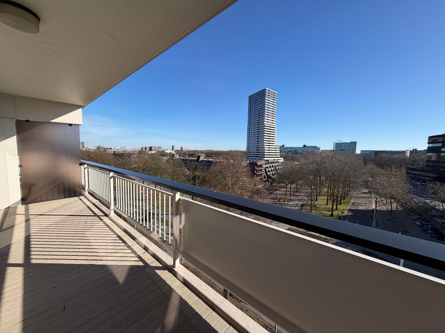 Veldmaarschalk Montgomerylaan, Eindhoven foto-2 blur