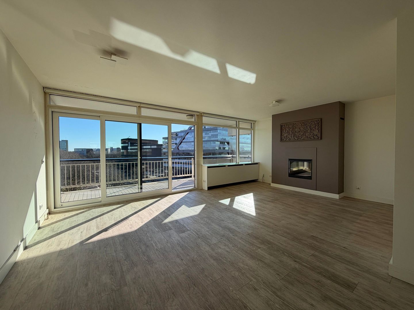 Veldmaarschalk Montgomerylaan, Eindhoven foto-1 blur