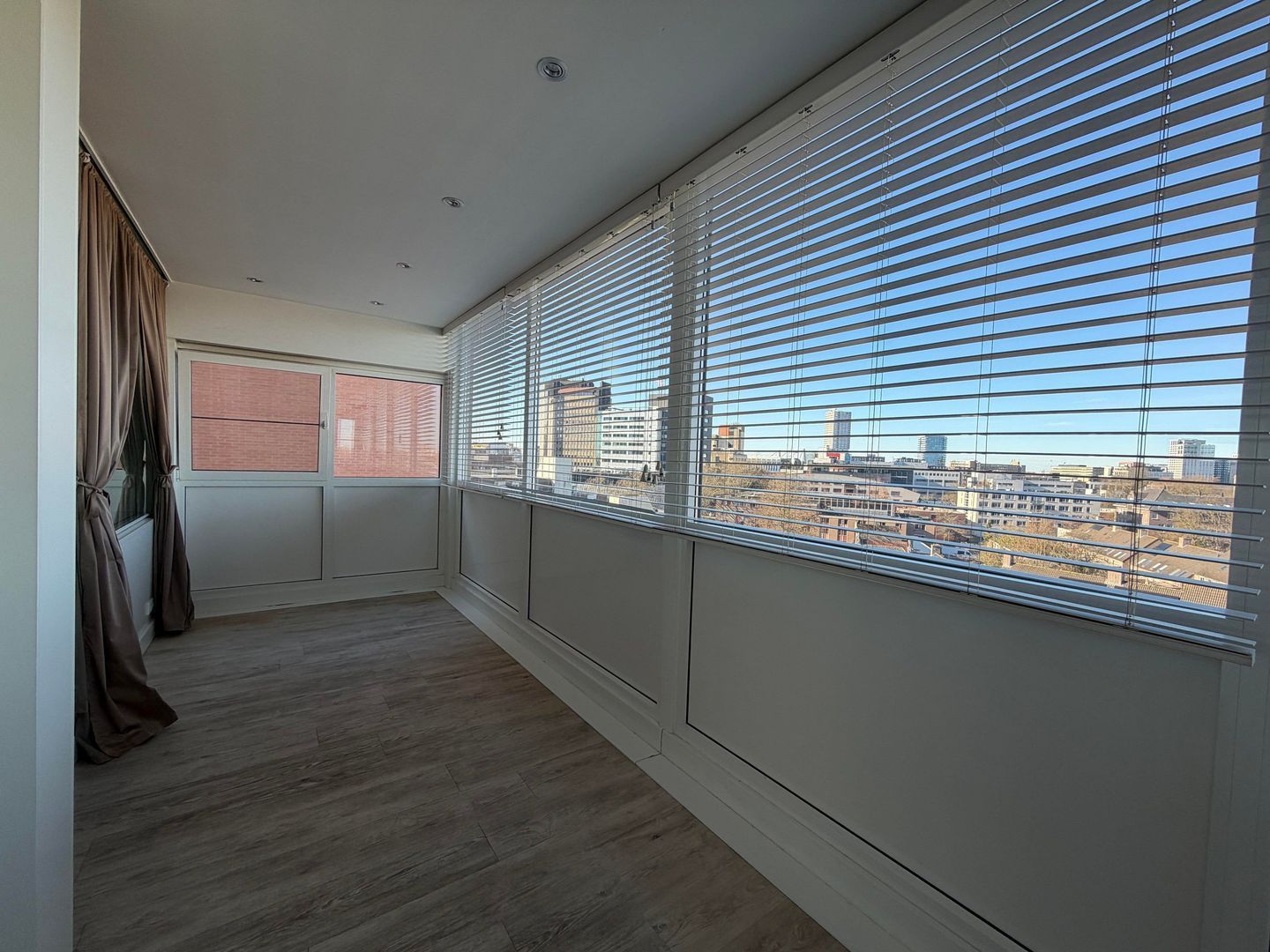 Veldmaarschalk Montgomerylaan, Eindhoven foto-14 blur