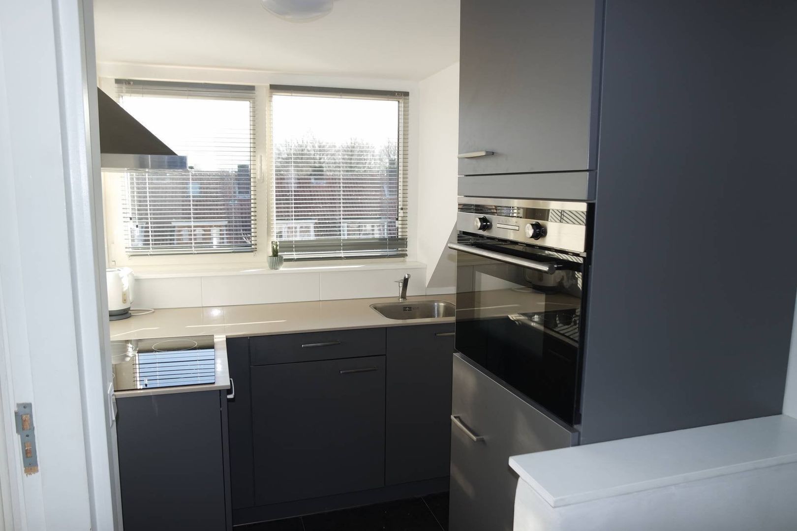 Diepenbrockstraat, Eindhoven foto-4 blur