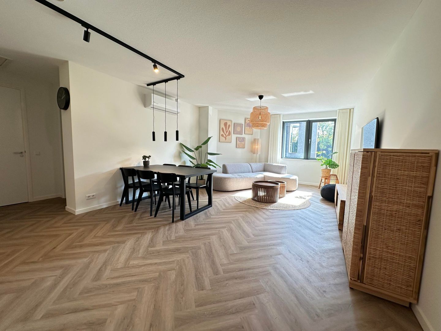 Kamstraat, Helmond foto-3 blur