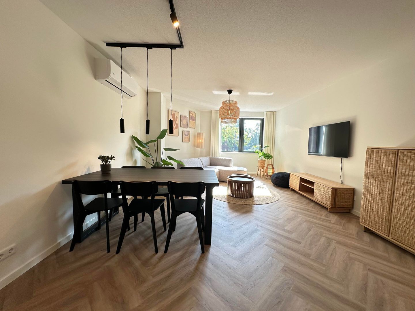 Kamstraat, Helmond foto-4 blur