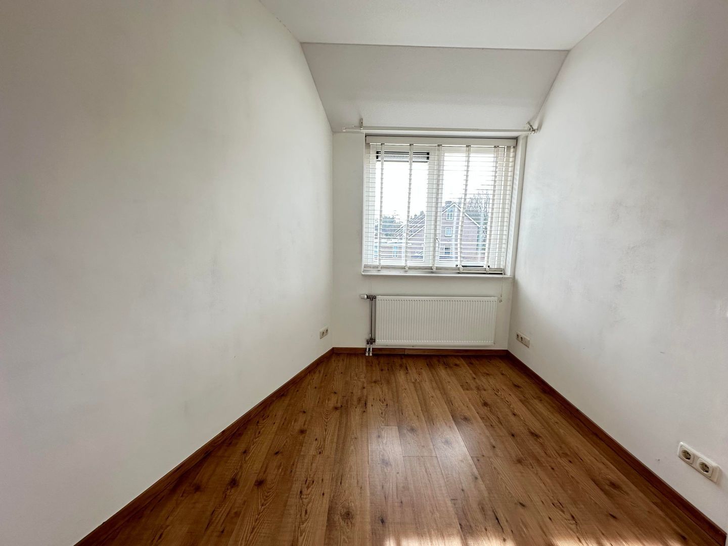 Dora Ebbenhof, Nuenen foto-14 blur