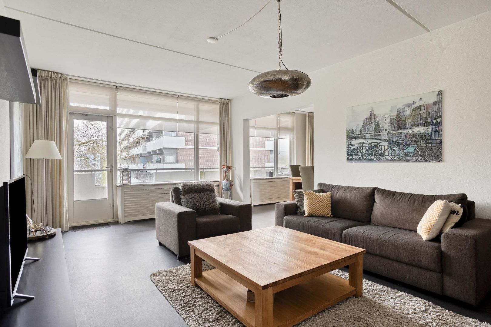 Graaf Adolfstraat, Eindhoven foto-1 blur