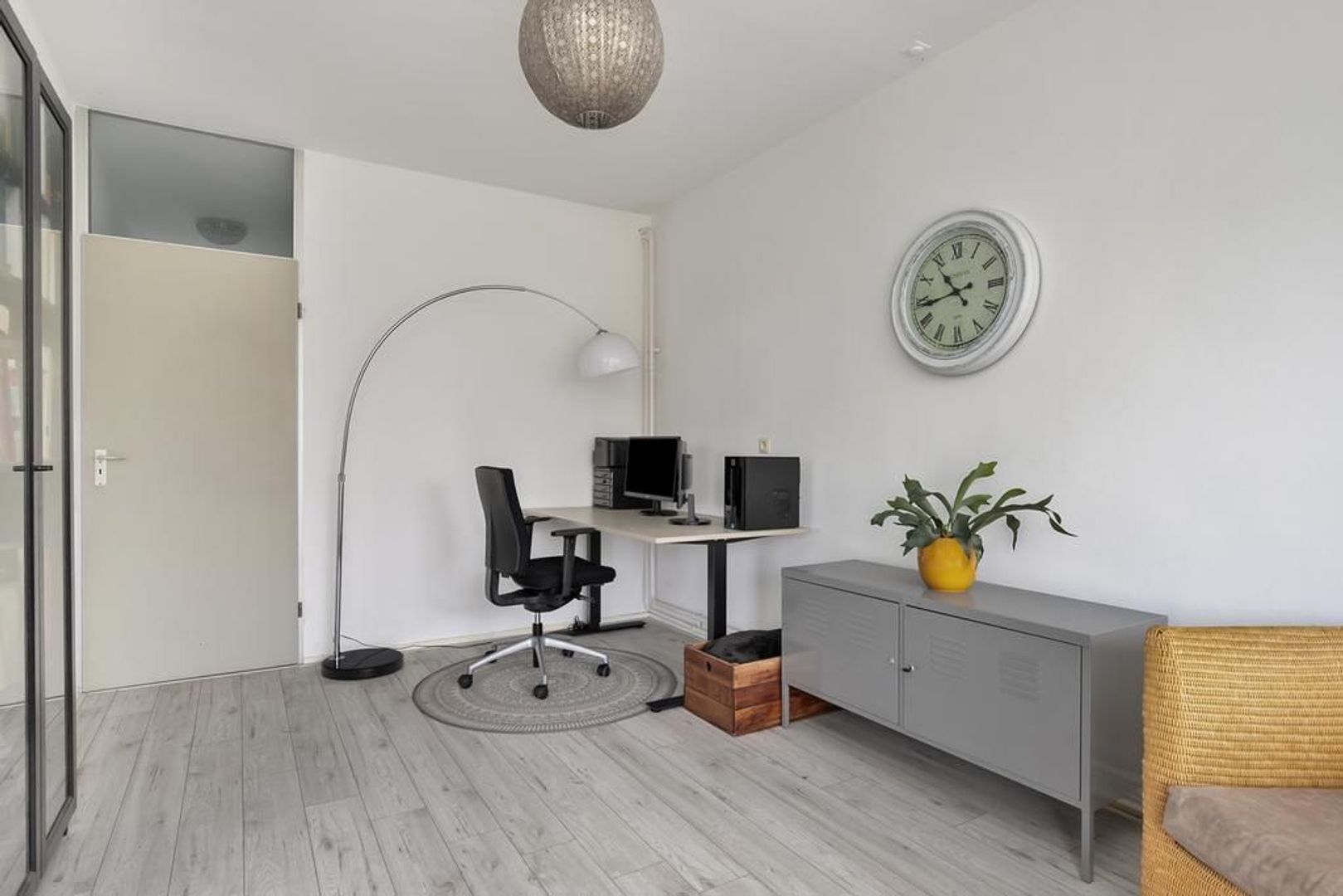 Aart van der Leeuwlaan 26, Delft foto-24 blur
