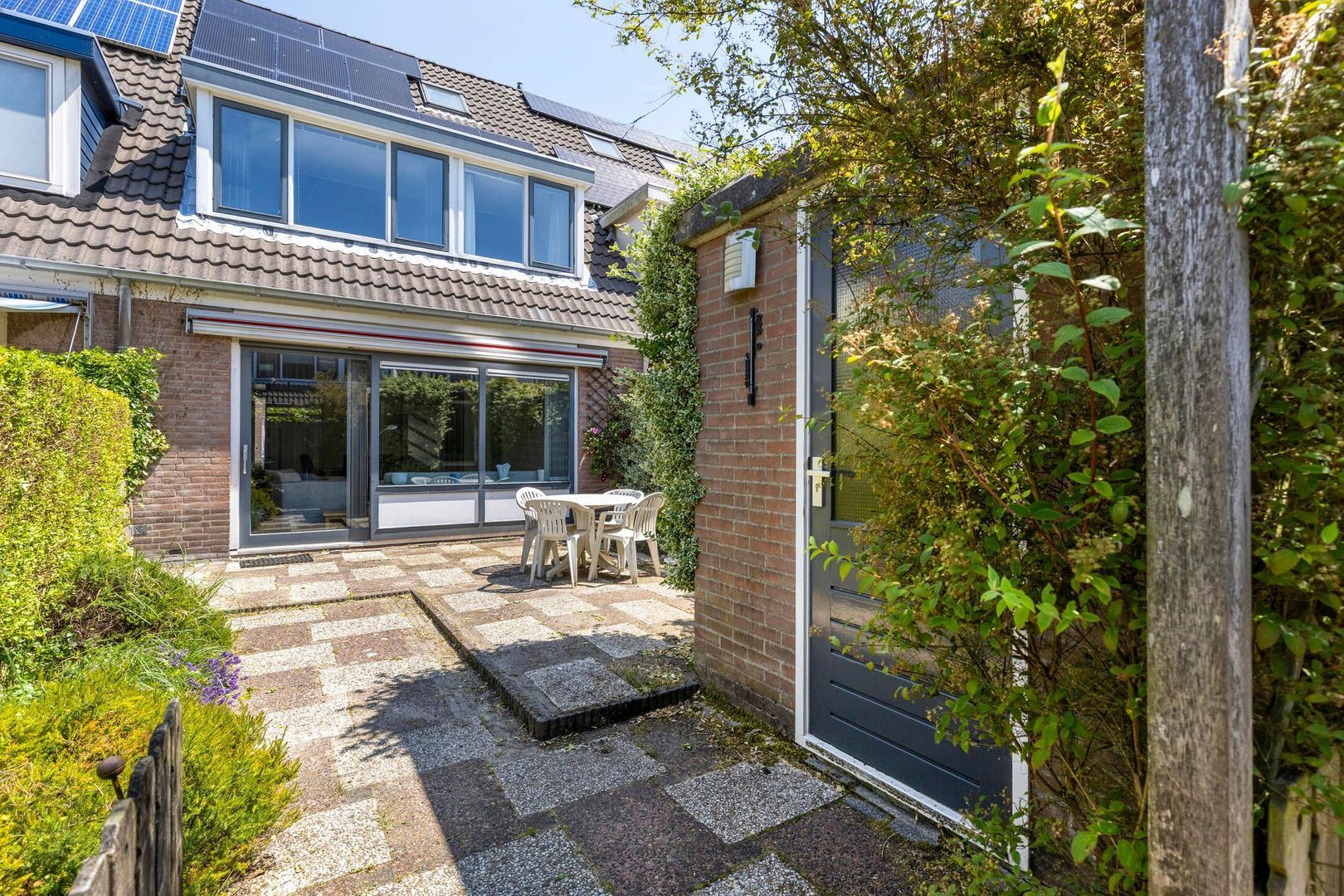 Anna van Saksenstraat 18, Pijnacker foto-21 blur