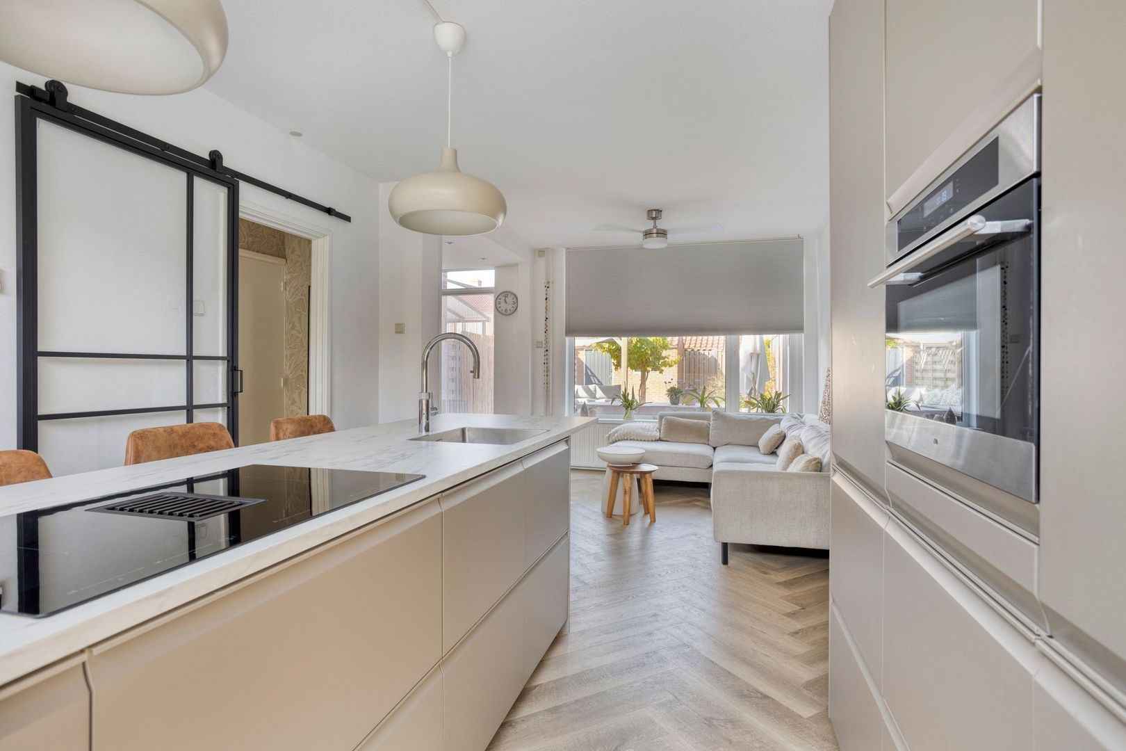 Emmastraat 80, Pijnacker foto-18 blur