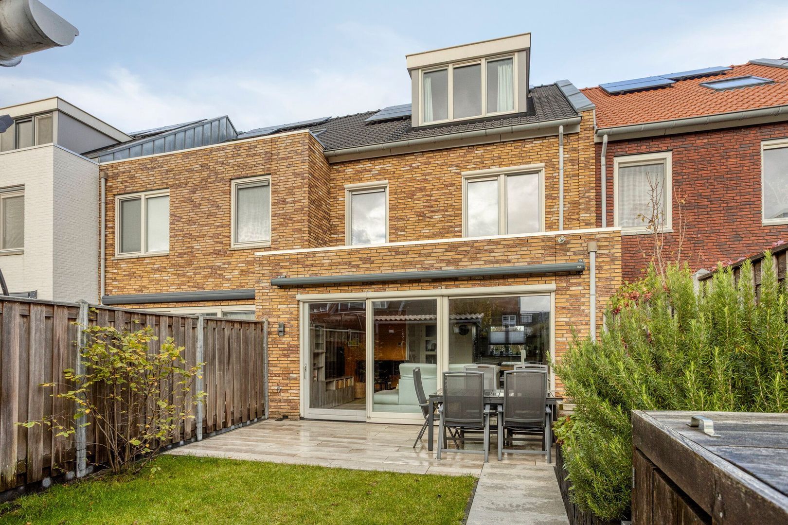 Lange Campen 32, Pijnacker foto-4 blur