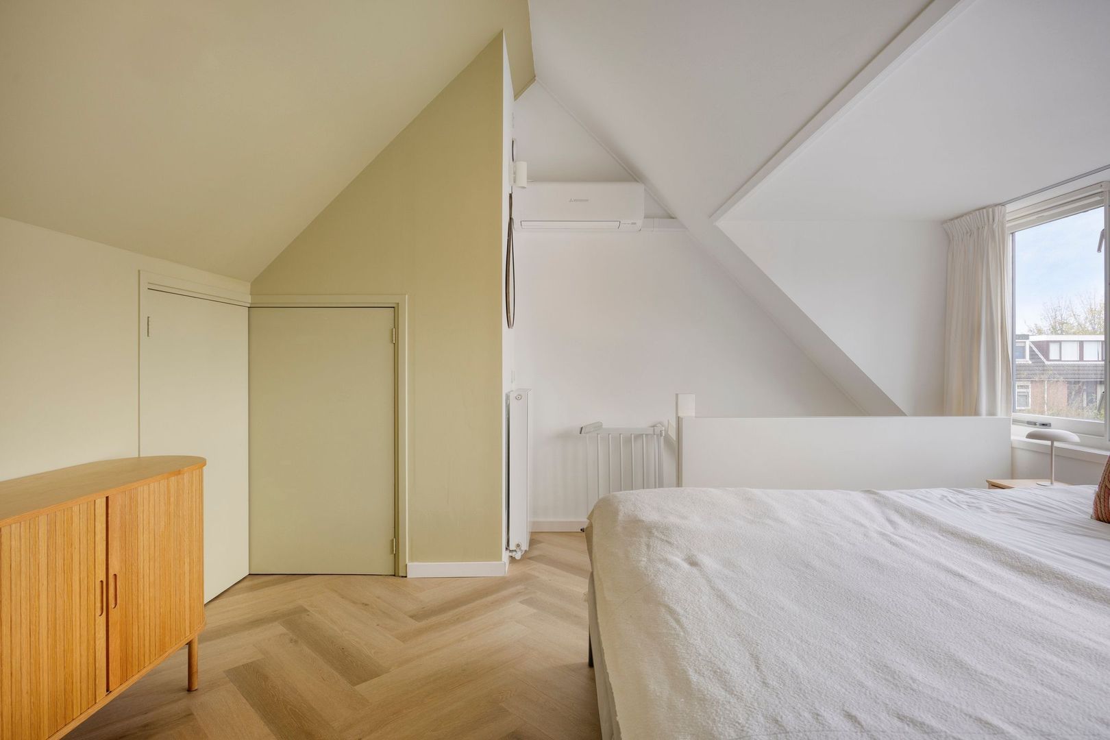 Zaan 20, Pijnacker foto-28 blur