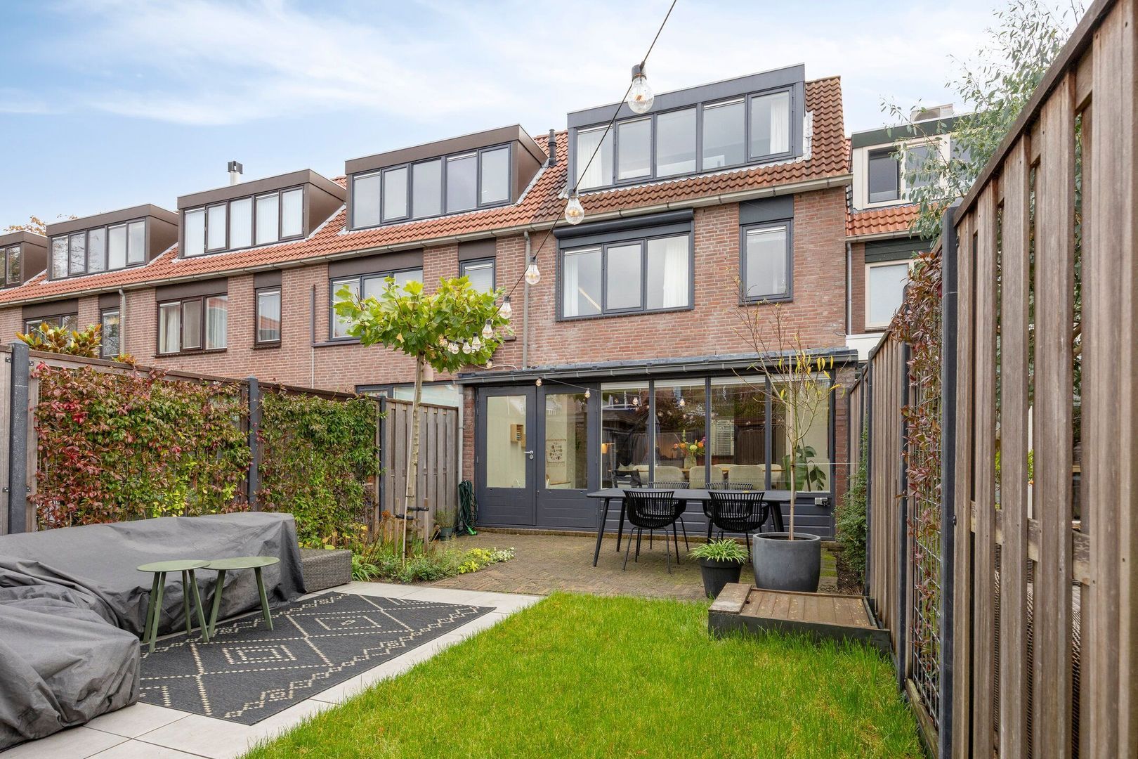 Zaan 20, Pijnacker foto-1 blur