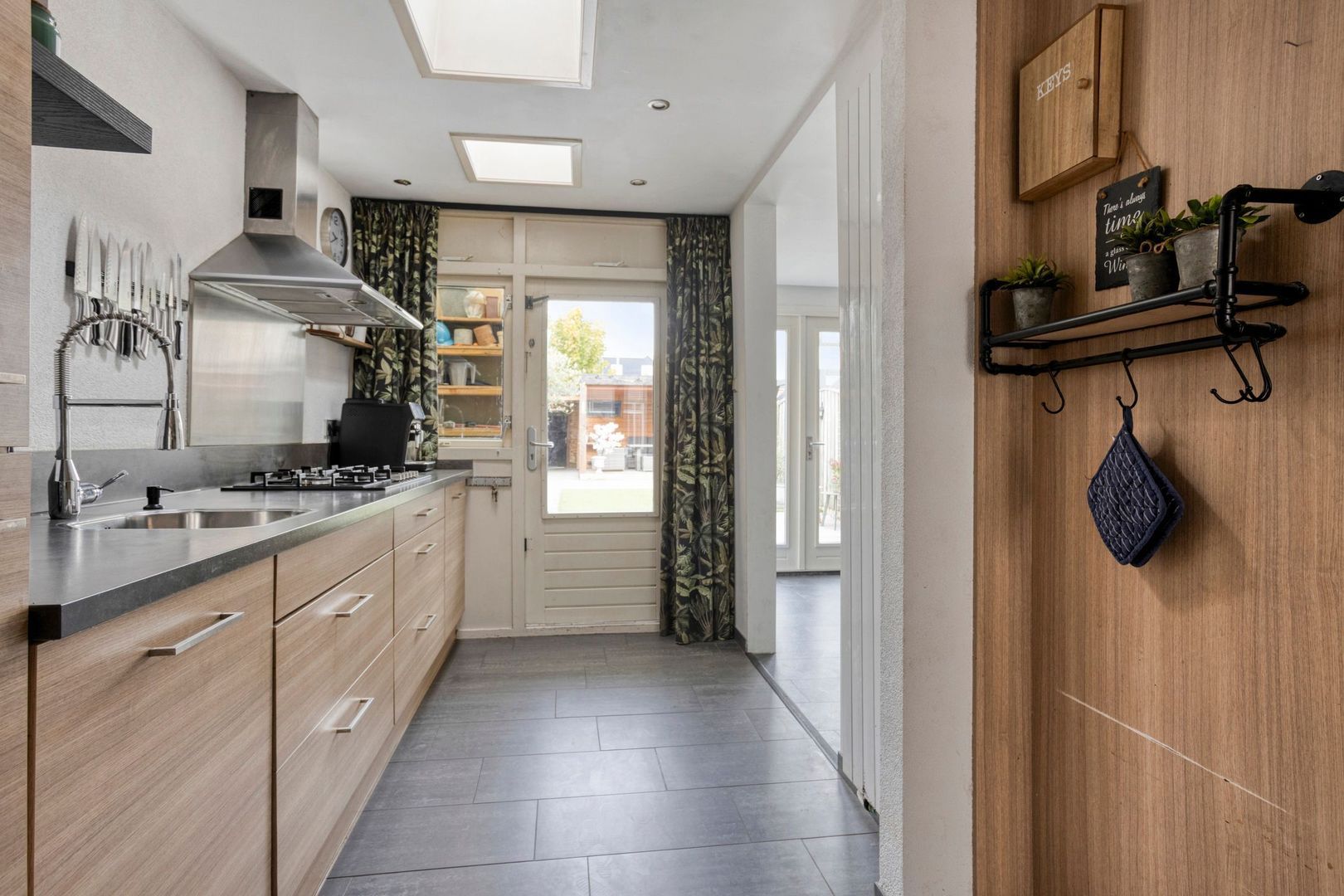 van Brachtstraat 20, Pijnacker foto-10 blur