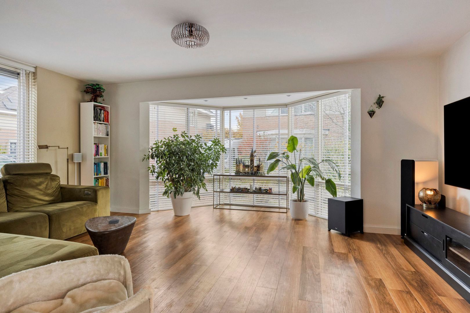 Koninginnehof 57, Pijnacker foto-9 blur