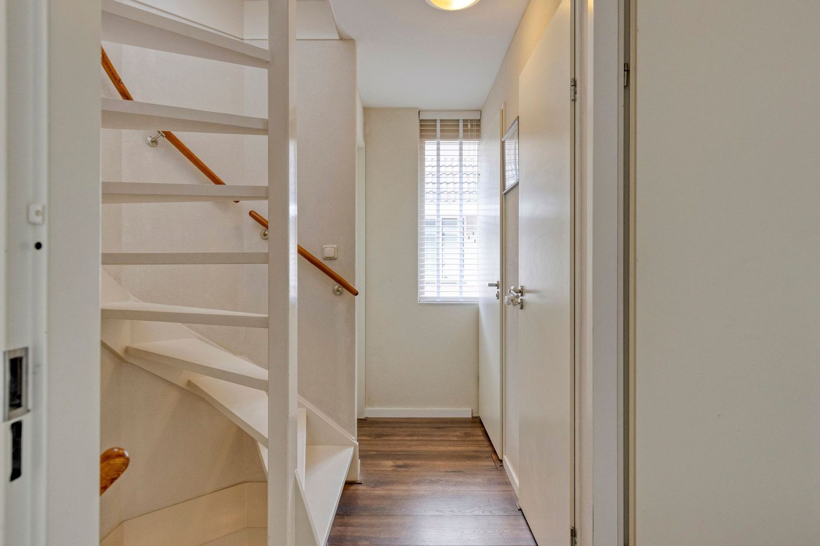 Koninginnehof 57, Pijnacker foto-17 blur